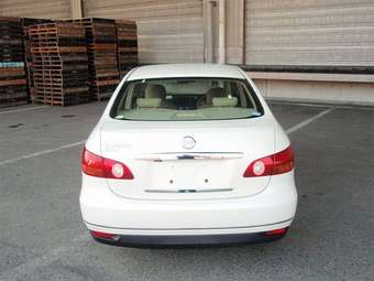 2005 Nissan Bluebird Sylphy Photos