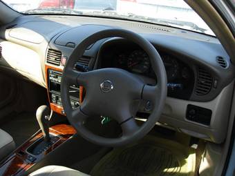 2005 Nissan Bluebird Sylphy Pics