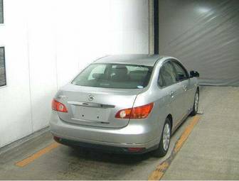 2005 Nissan Bluebird Sylphy Photos