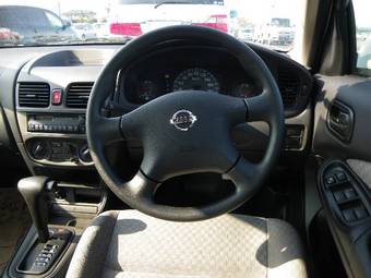 2005 Nissan Bluebird Sylphy Pictures