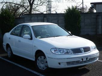 2005 Nissan Bluebird Sylphy Photos