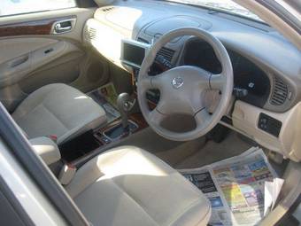 2005 Nissan Bluebird Sylphy Images