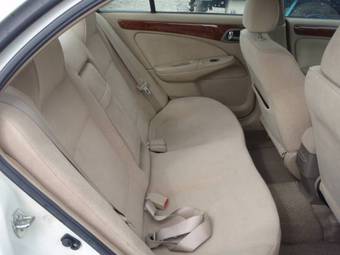 2005 Nissan Bluebird Sylphy Photos