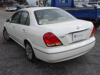 2005 Nissan Bluebird Sylphy Photos