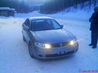 2005 Nissan Bluebird Sylphy Photos