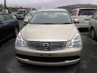 2005 Nissan Bluebird Sylphy Images