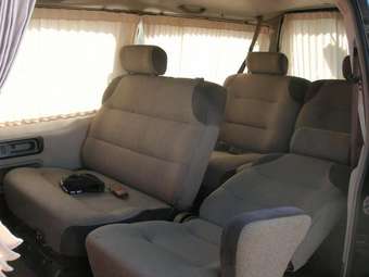 Nissan Caravan