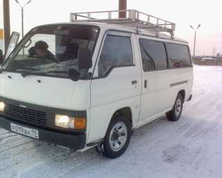 1996 Nissan Caravan