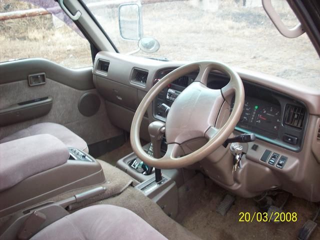 1996 Nissan Caravan