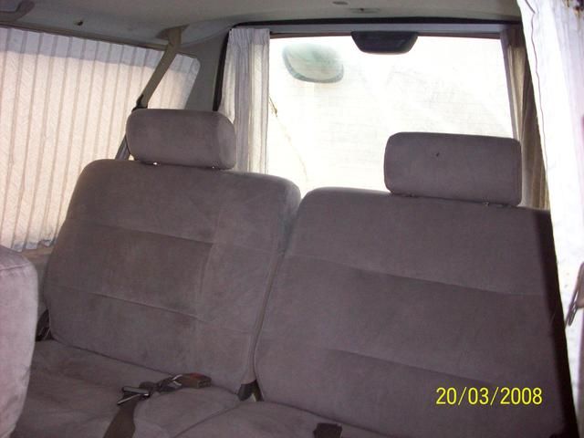 1996 Nissan Caravan