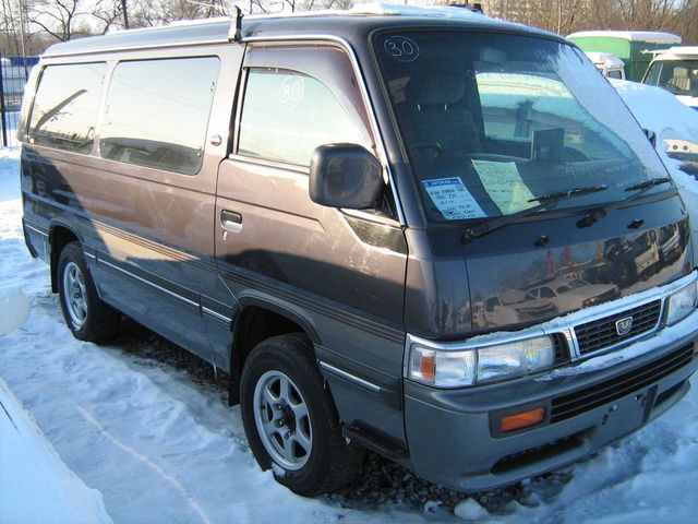 1996 Nissan Caravan