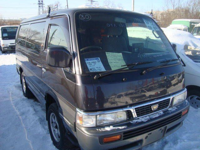 1996 Nissan Caravan