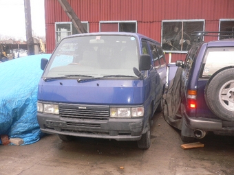 1997 Nissan Caravan