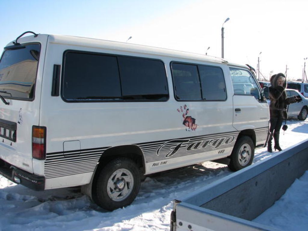 1997 Nissan Caravan