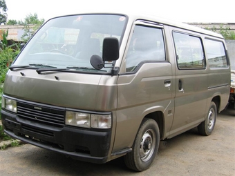 1998 Nissan Caravan