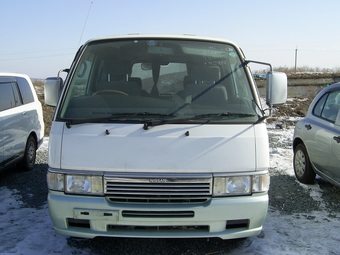 1999 Nissan Caravan