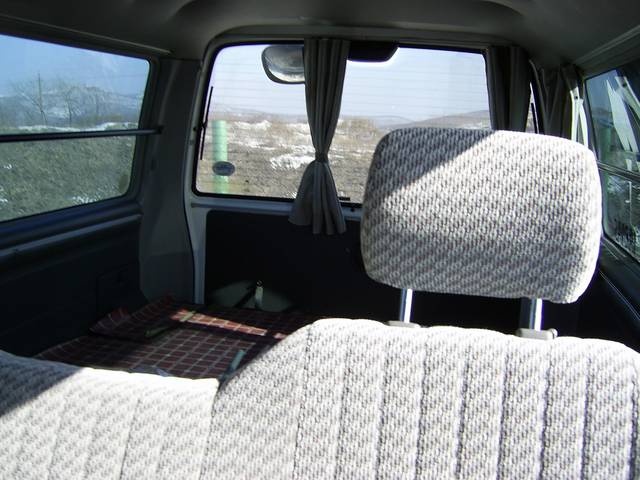 1999 Nissan Caravan