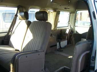 Nissan Caravan