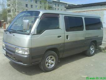 2000 Nissan Caravan Pictures