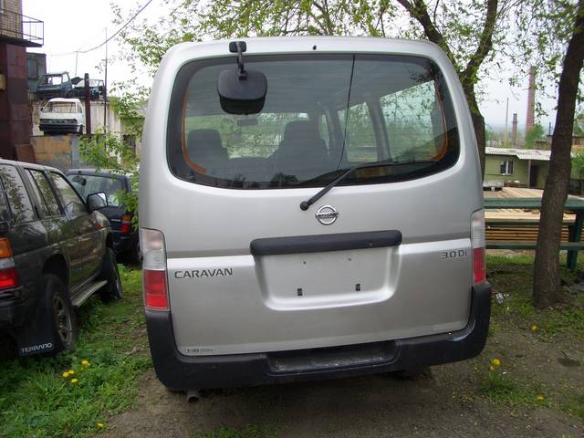 2001 Nissan Caravan