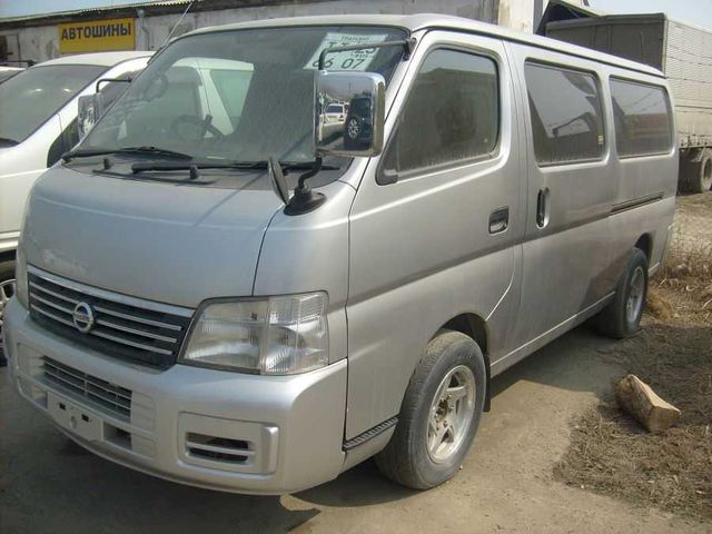 2001 Nissan Caravan