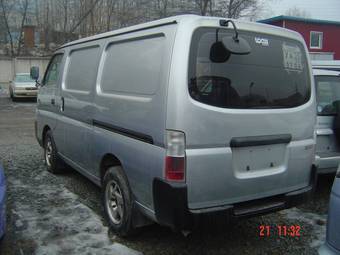 2001 Nissan Caravan Pictures