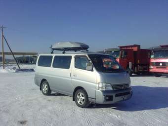 2001 Nissan Caravan Pictures