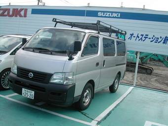 2001 Nissan Caravan Pictures