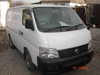 2001 Nissan Caravan Photos