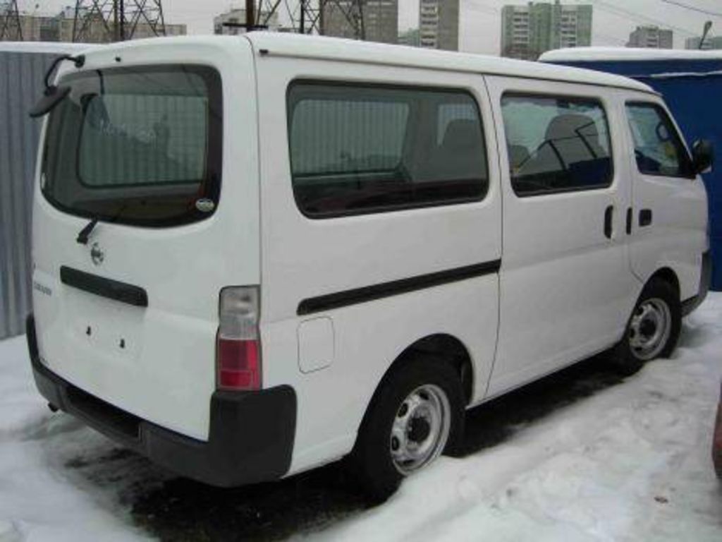 2002 Nissan Caravan