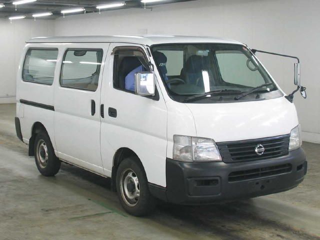 2002 Nissan Caravan