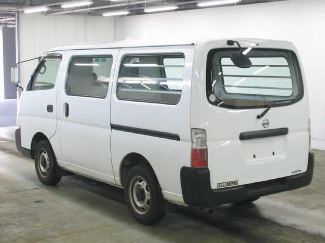 2002 Nissan Caravan