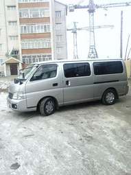 2002 Nissan Caravan