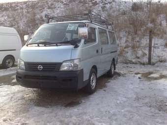 2002 Nissan Caravan Pictures