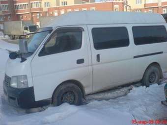 2002 Nissan Caravan Pictures