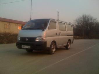 2002 Nissan Caravan Pics