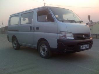 2002 Nissan Caravan Pictures