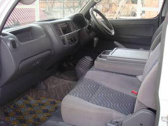 2002 Nissan Caravan For Sale