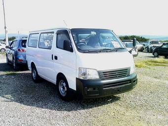 2002 Nissan Caravan Pictures