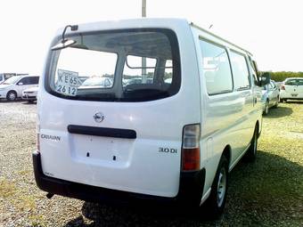 2002 Nissan Caravan Photos