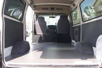 2002 Nissan Caravan For Sale