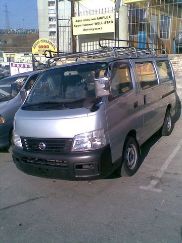 2003 Nissan Caravan