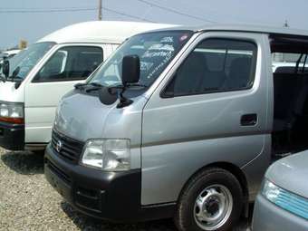 2003 Nissan Caravan