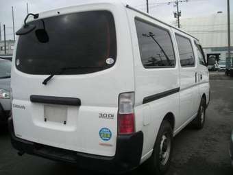 2003 Nissan Caravan Pictures