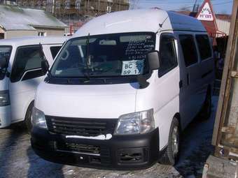 2003 Nissan Caravan Photos