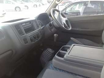 2003 Nissan Caravan For Sale