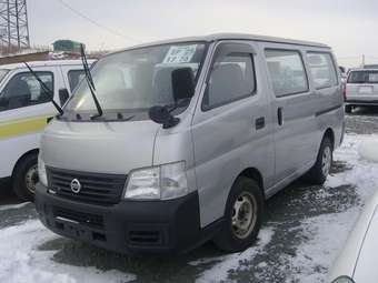 2003 Nissan Caravan Pics