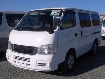 2003 Nissan Caravan Pictures