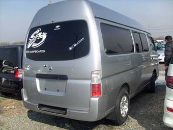 2003 Nissan Caravan Photos