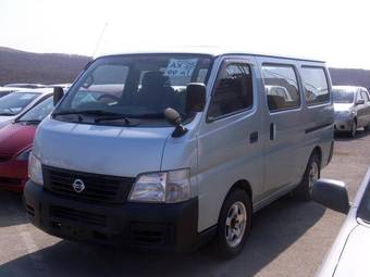 2003 Nissan Caravan Pictures
